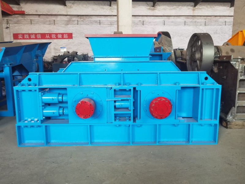 丹東市煤矸石齒輥破碎機高錳鋼耐磨齒板配件